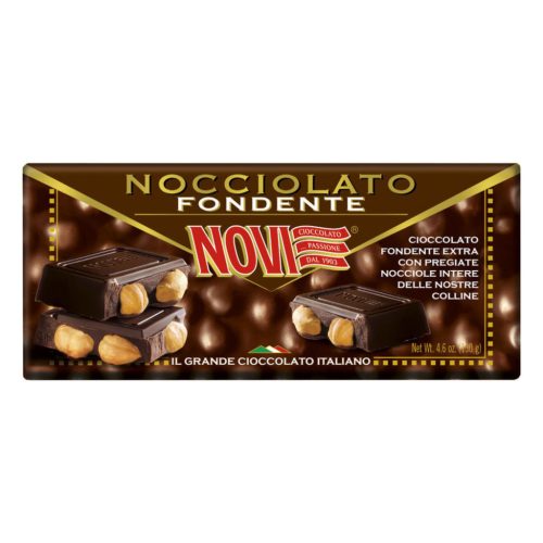 Novi étcsokoládé egész mogyoróval – 130 g